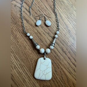 crackle Necklace & Earrings set